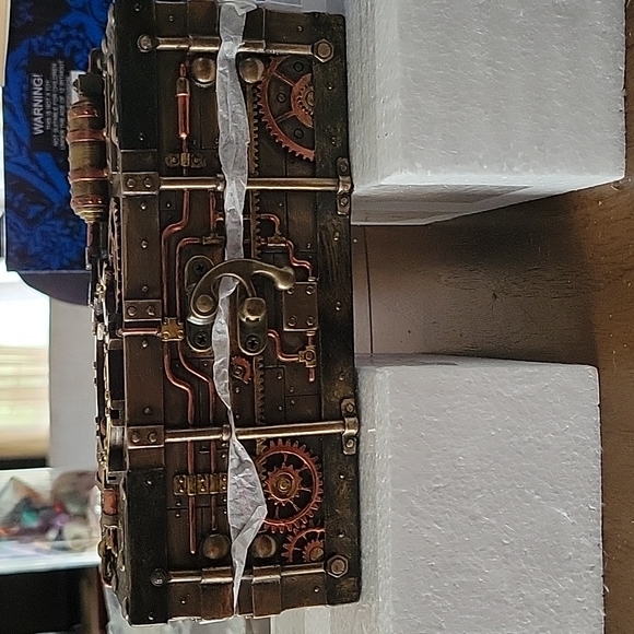 Jewelry Box - Picture 3 of 5